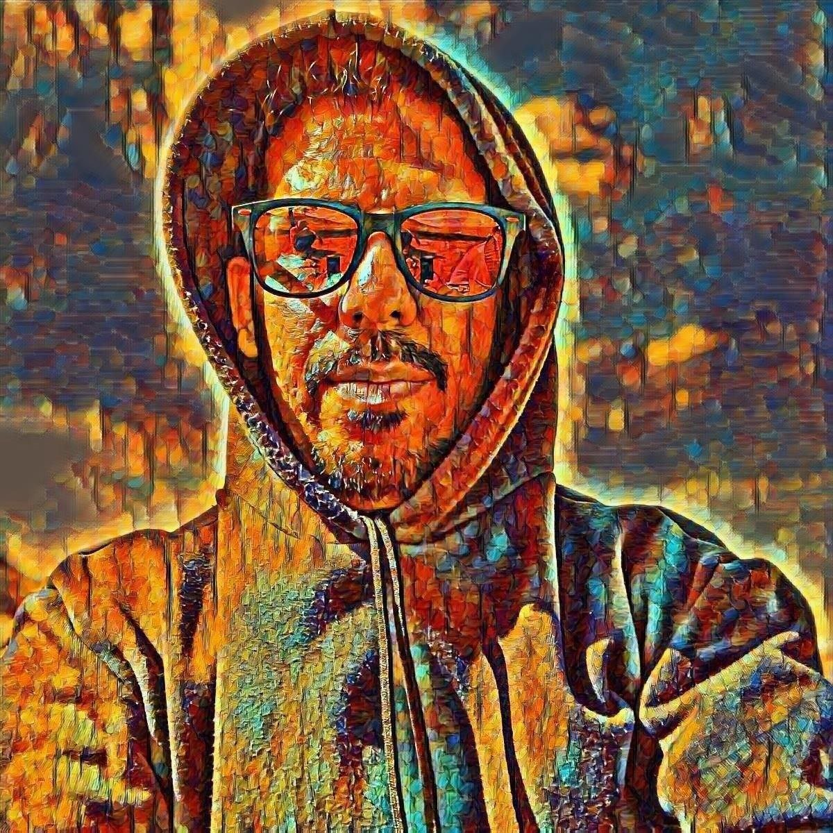 /images/Ali.jpg /images/Ali.jpg